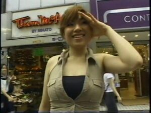 【素人JD生ハメ】ムッチリ巨乳で誰もヤらせてくれそうな素人JDと野外生ハメ！オナホマンコたっぷり犯してザーメンぶっかけ