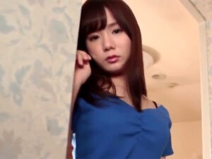 【痴女生ハメ】生交尾に飢えたドスケベ美女が臭いチンポを激しく犯す！愛液まみれの淫乱マンコを突かれて激しくアクメ
