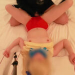 【コスプレ肉便器】変態美少女に真っ赤なブルマ履かせてローション膣コキ！ヌルヌルマンコを生で犯してザーメンぶっかけ