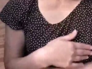 【熟女妻中出し交尾】欲求不満な美熟女妻が久々の生チンポにガチ発情！愛液でヌルヌルのドスケベ剛毛マンコに大量中出し