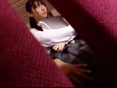清純系ロリJKがピアノのコンクール中に観客席で中出しされる一部始終ｗ
