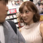 【明日花キララ】DVD買ったらご本人がやってきた！美乳を揉みしだきながら騎乗位交尾でザーメンを搾り取られる！