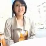 【ギャップ萌え眼鏡妻】地味な見た目で中身は超ド淫乱！不倫チンポの味に夫を忘れてビクビク痙攣イキする中出しSEX！