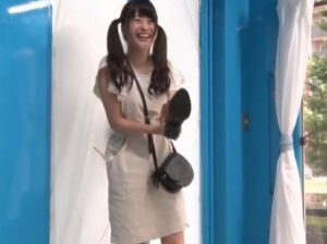 【MM号JD生交尾】美女JD生チンポで奥突かれて愛液垂れ流し！声上げて身悶えしながらマンコで締め付けてアヘ顔アクメ