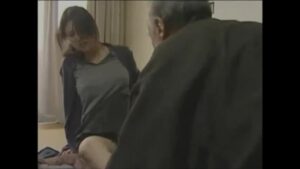 【熟女妻近親相姦】性欲が抑えられない義理の父に狙われた熟女嫁が近親相姦レイプで肉便器堕ちアクメ