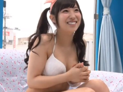 ぶりっ子ギャルな水着素人娘が童貞を自称する男優に激ピスされてアヘ顔イキｗ