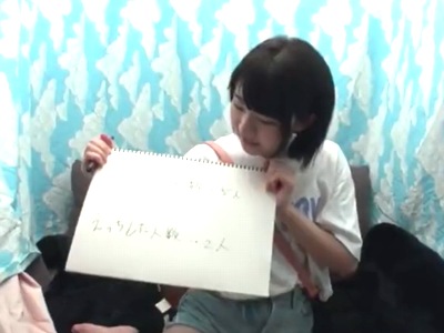 経験人数はたったの2人！ガード固めのロリ素人が押しに負けて赤面パコ