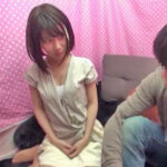 【ナンパ生ハメ】街で見つけた美少女をナンパして即ハメ！悩み多き男子の勃起チンポに膣奥犯されて下品な本気アクメ