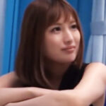 【美人妻3P】MM号にやってきたW美人妻が不倫チンポに素股奉仕！性欲我慢できずにそのまま3P生交尾でザーメンぶっかけ
