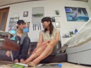 【熟女妻中出し】スケベ顔の熟女妻をお持ち帰りして生ハメ！恋人みたいなイチャラブ交尾で完熟マンコにザーメン中出し