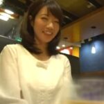 【人妻中出し】おっとり美人な人妻を口説いて生ハメ交尾！スケベ顔でチンポしゃぶって剛毛マンコにザーメン大量中出し