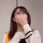 【美女中出し】清楚で真面目なめがね美女をナンパして即ハメ！性処理専用パイパンマンコの一番奥に濃厚ザーメン大量中出し