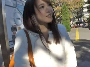 【人妻中出し】セックスレスで欲求不満な美人妻をナンパして即ハメ！男に飢えたドスケベマンコに孕ませザーメン大量中出し