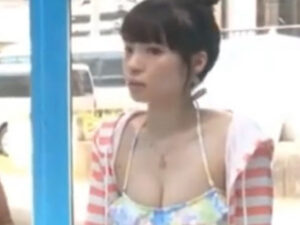 【巨乳JD生ハメ】MM号にやってきた水着巨乳JDが男友達と公開生ハメ！下品すぎる濃厚子作り交尾でザーメンドクドク中出し