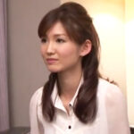 【人妻生ハメ】セックスレスで欲求不満な美人妻が久々チンポにガチ発情！性欲丸出し下品交尾でザーメンぶっかけ痙攣アクメ