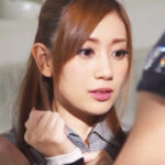 【美人妻生不倫】欲求不満な美人妻が性欲我慢できずに生ハメ不倫！スケベ顔でチンポ堪能して綺麗な顔にザーメンぶっかけ