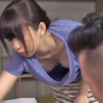 【チンポ喰い痴女妻】欲求不満なスレンダー美人妻がノーブラ挑発！近所の男のチンポにスケベマンコ生ハメをおねだり