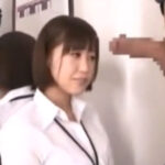 【美女店員中出し】ムチムチ巨尻の美女店員に我慢できずに試着室生ハメ！勃起チンポで発情マンコ犯してザーメン大量中出し